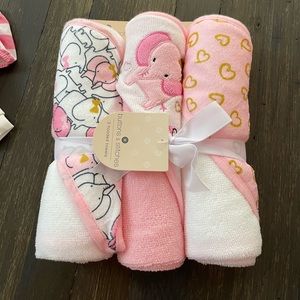 Baby girl hooded towels